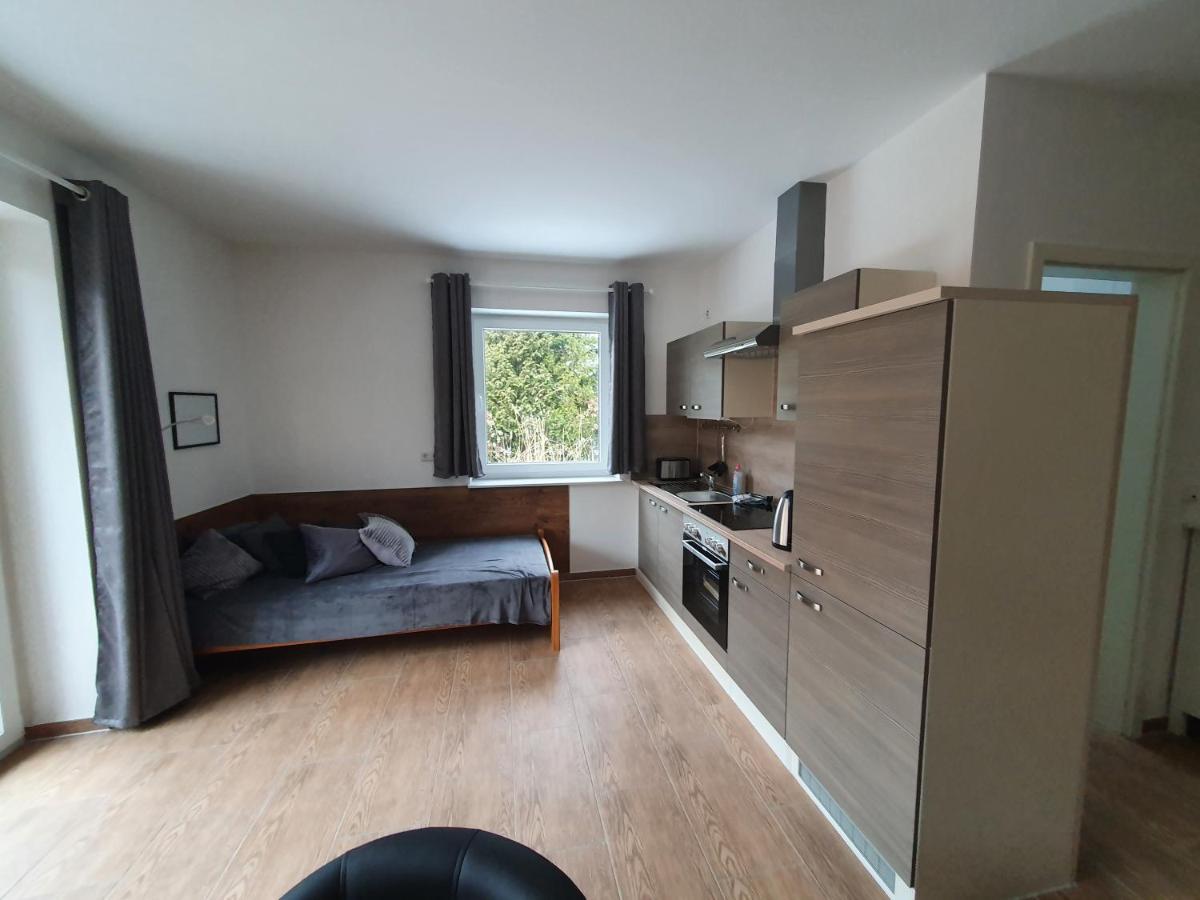 Haus Taybeerweg Apartamento Aurich Exterior foto