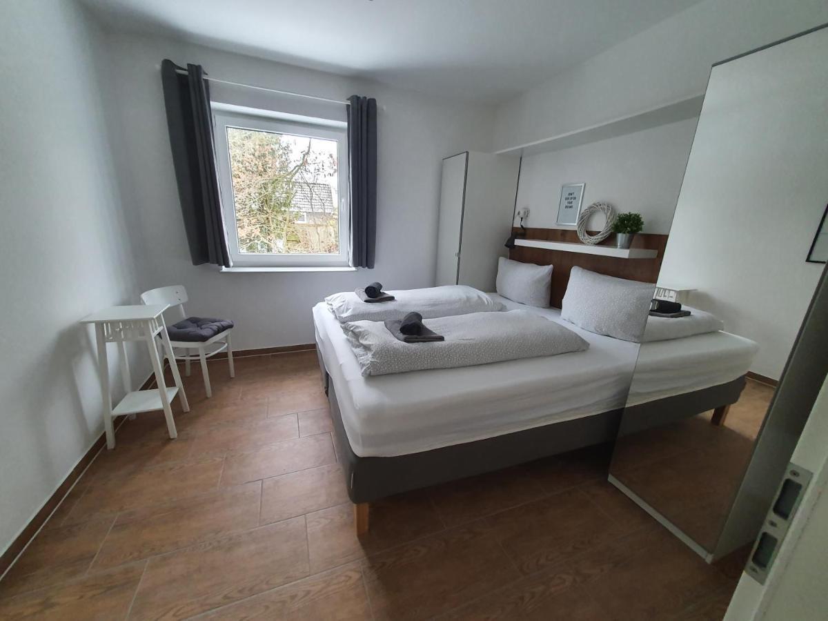 Haus Taybeerweg Apartamento Aurich Exterior foto