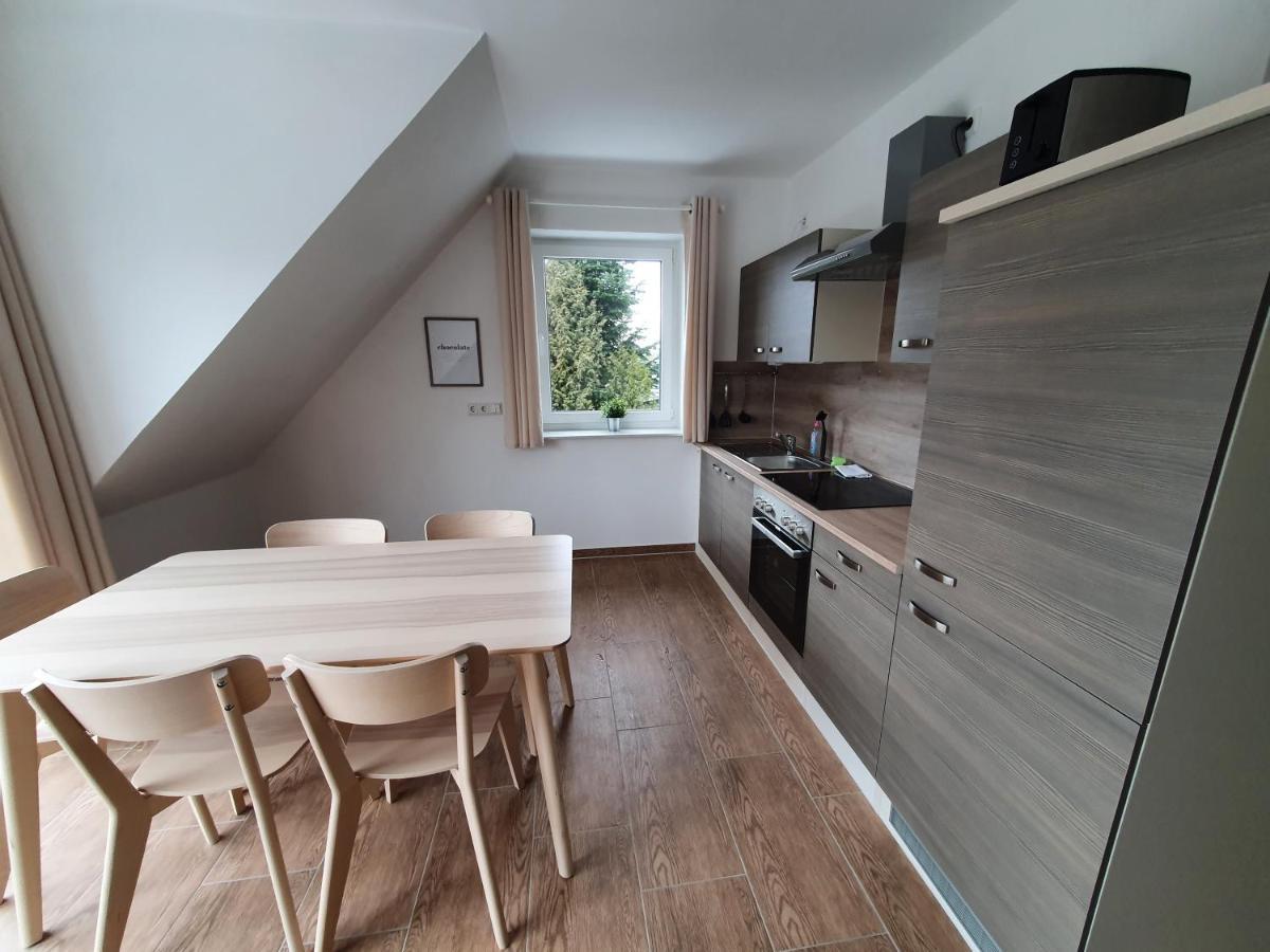 Haus Taybeerweg Apartamento Aurich Exterior foto