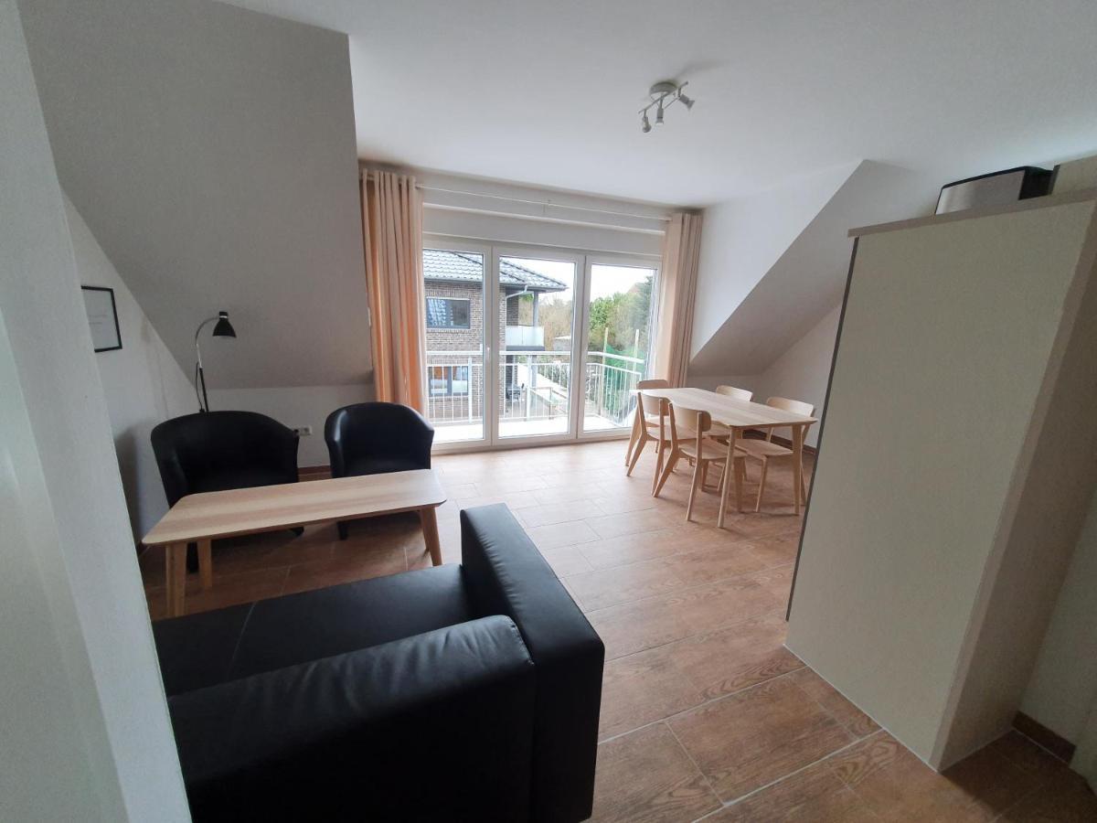 Haus Taybeerweg Apartamento Aurich Exterior foto