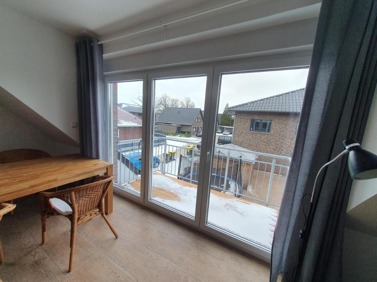 Haus Taybeerweg Apartamento Aurich Exterior foto