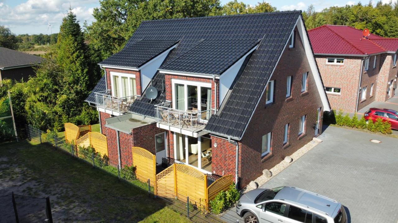 Haus Taybeerweg Apartamento Aurich Exterior foto